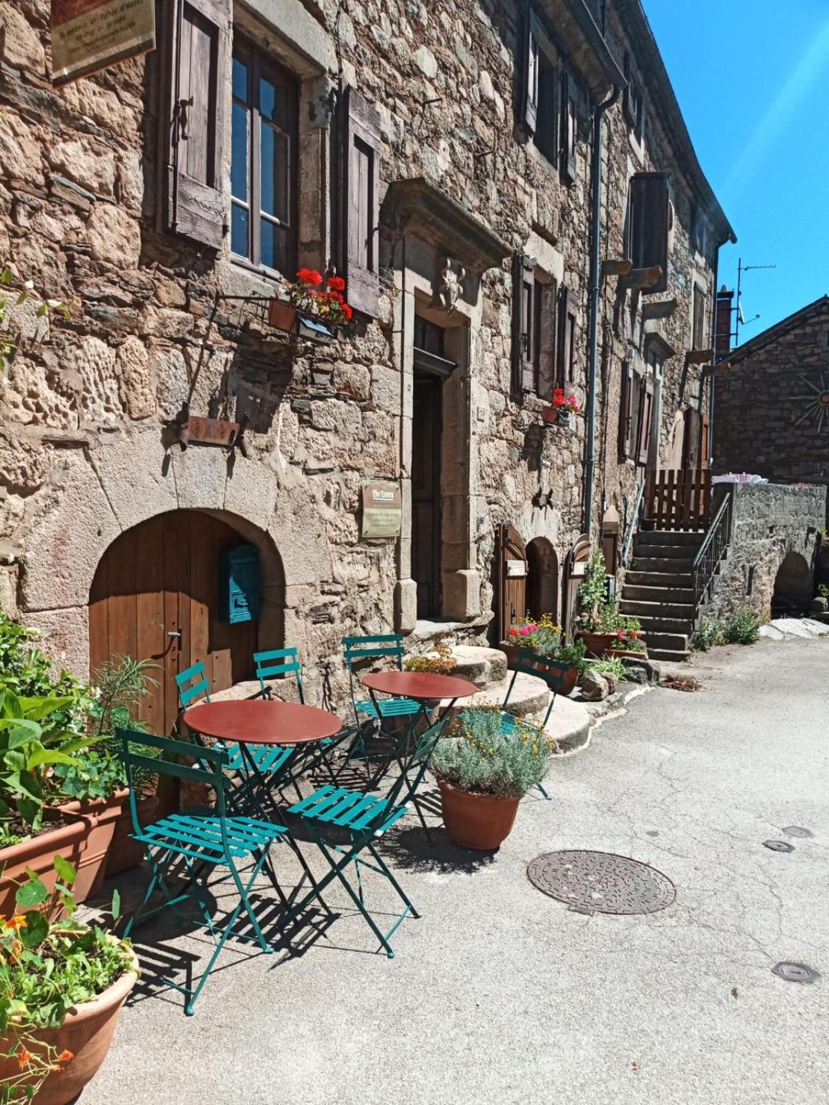 The Tavern Castelnau-Pégayrols Kültér fotó
