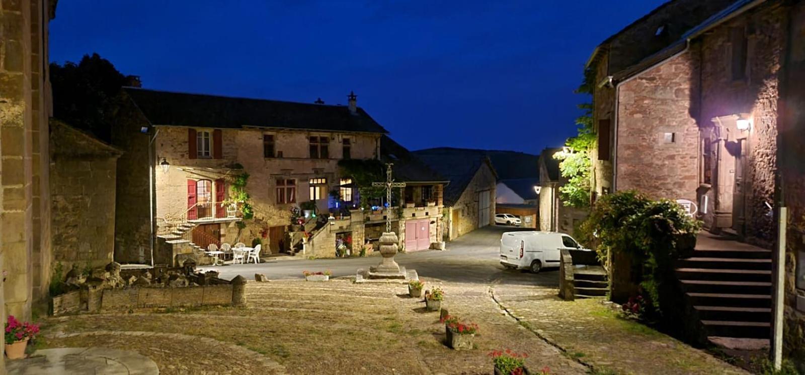 The Tavern Castelnau-Pégayrols Kültér fotó